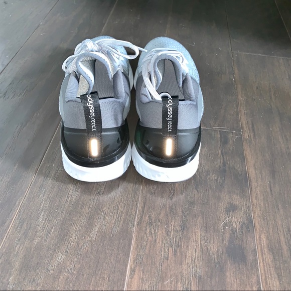 Nike Odyssey React in Wolf Grey & Black/Dark Grey - Picture 6 of 6